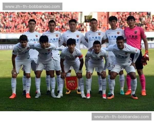 巅峰对决：恒大vs神户胜利船，首发名单背后的豪门博弈与战术密码